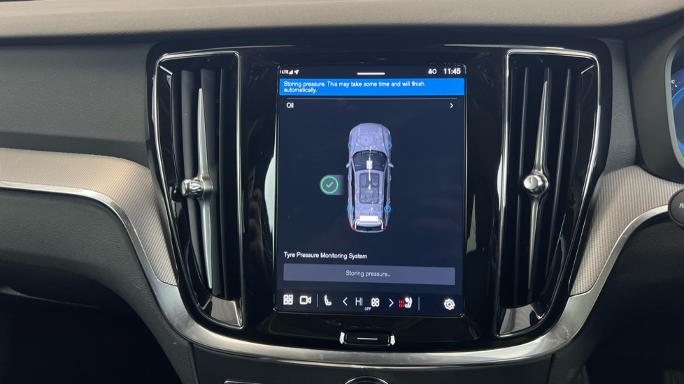 Used Volvo V60 2025 for sale - 77592147: Photo 75