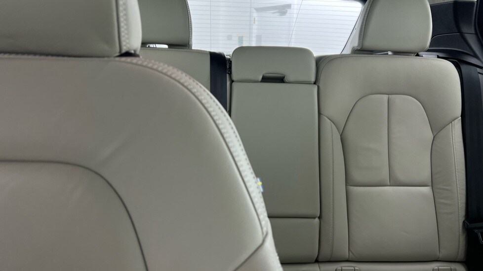 Used Volvo XC40 2022 for sale - 77988337: Photo 37