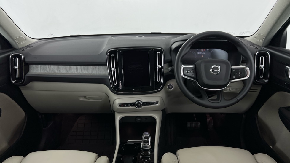 Used Volvo XC40 2022 for sale - 77988337: Photo 5