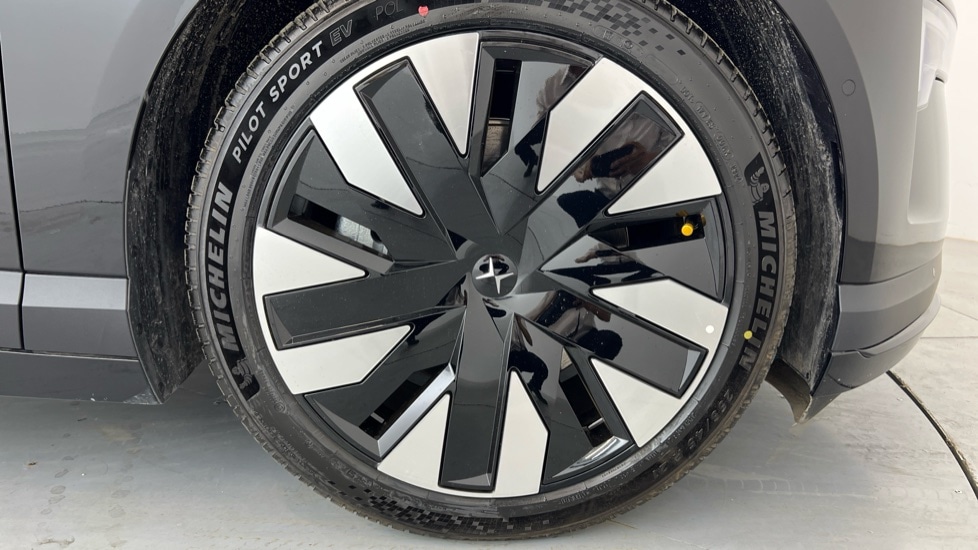 Used Polestar Polestar 4 2025 for sale - 77563377: Photo 41