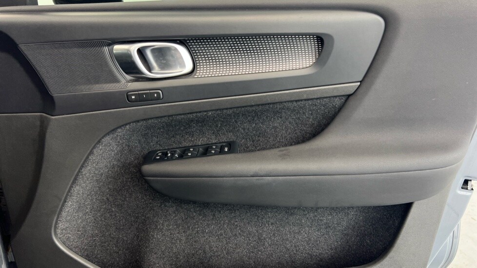 Used Volvo XC40 2022 for sale - 77959911: Photo 29