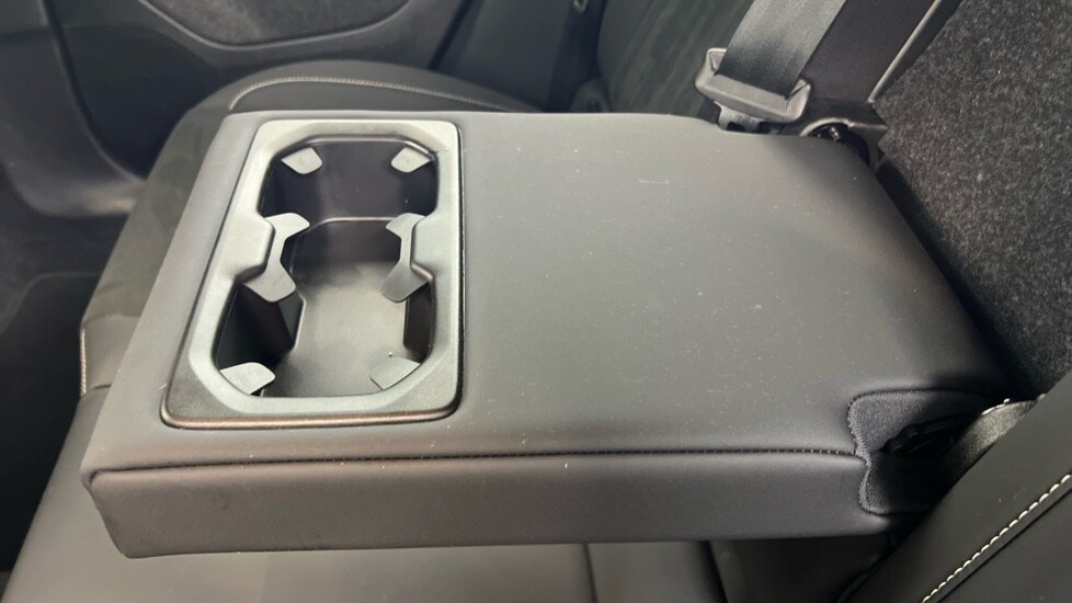 Used Volvo XC40 2022 for sale - 77959911: Photo 34