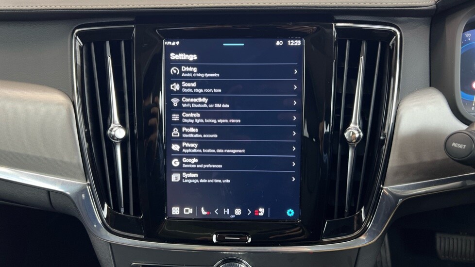 Used Volvo V90 2025 for sale - 76738198: Photo 17