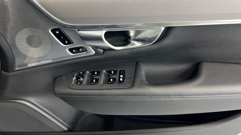 Used Volvo V90 2025 for sale - 76738198: Photo 29
