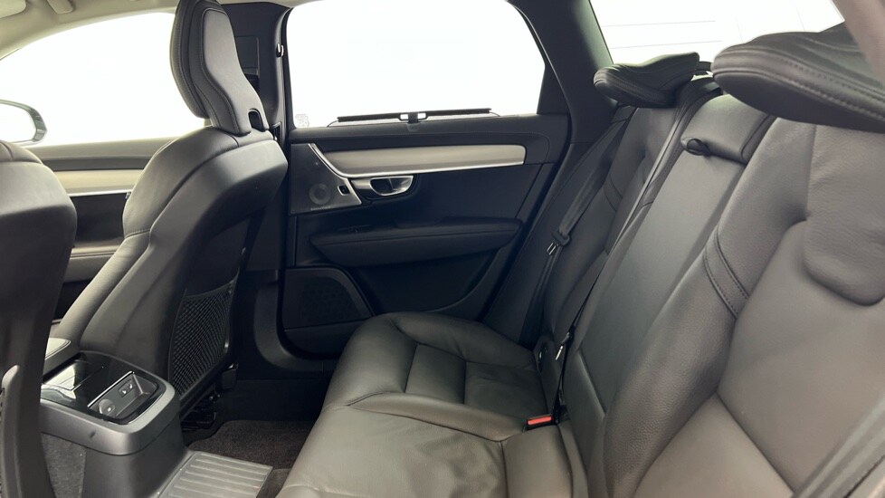 Used Volvo V90 2025 for sale - 76738198: Photo 33