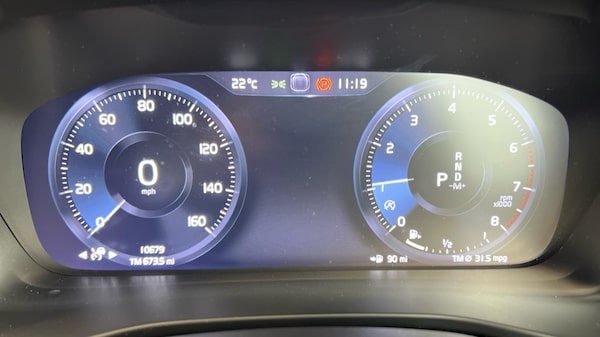 Used Volvo XC40 2021 for sale - 76332122: Photo 11