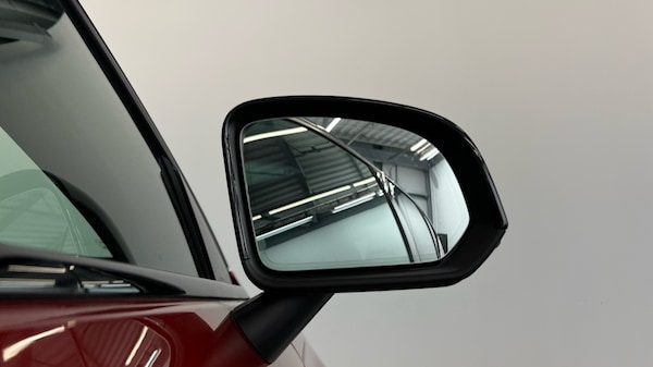 Used Volvo XC40 2021 for sale - 76332122: Photo 32