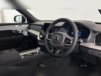 Used Volvo XC90 2026 for sale - 77778336: Photo