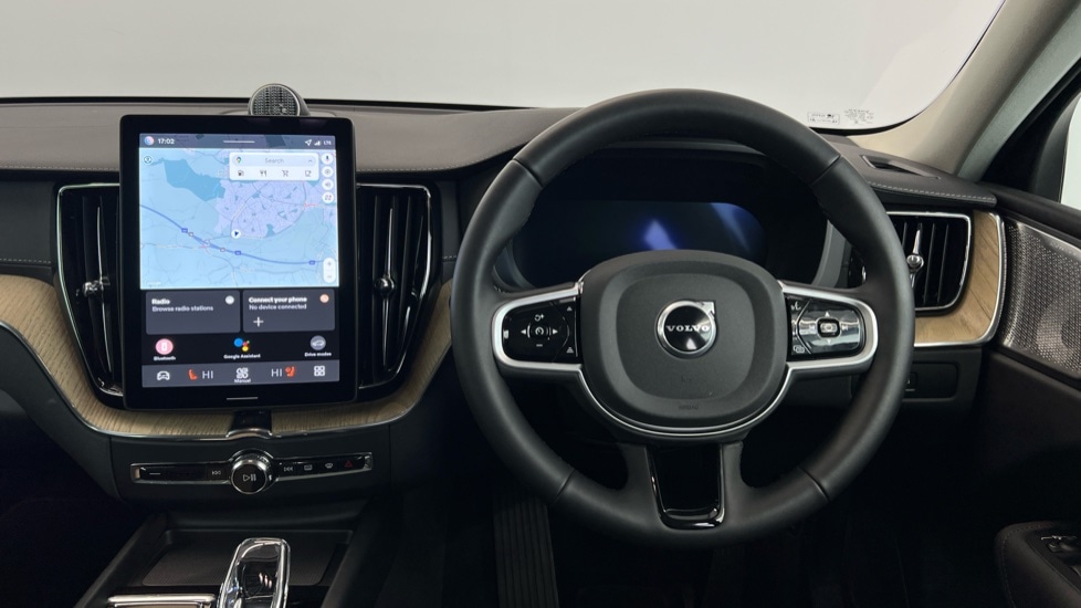 Used Volvo XC60 2025 for sale - 76933155: Photo 10