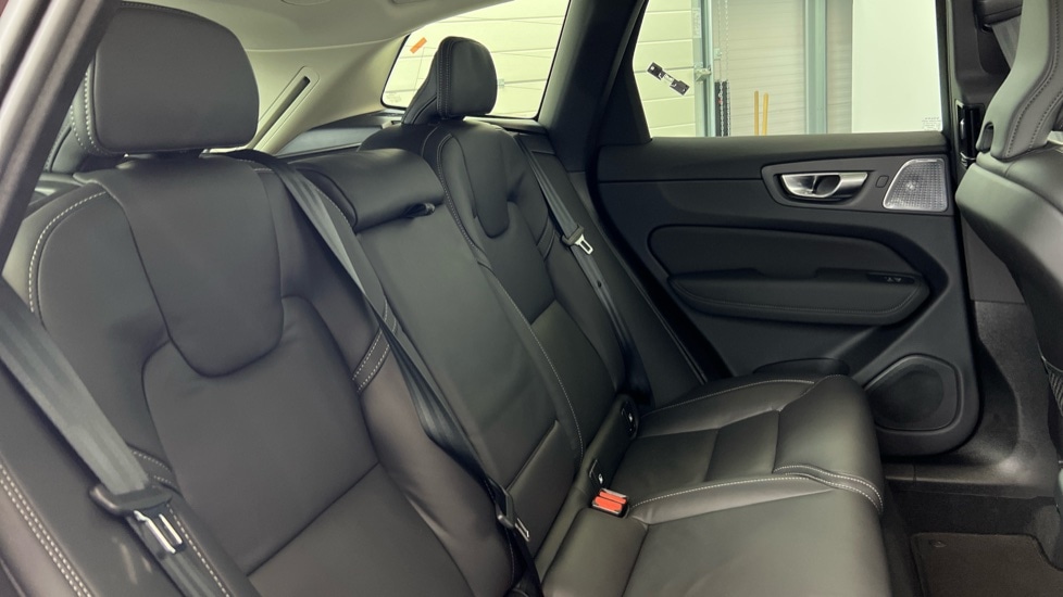 Used Volvo XC60 2025 for sale - 76933155: Photo 6