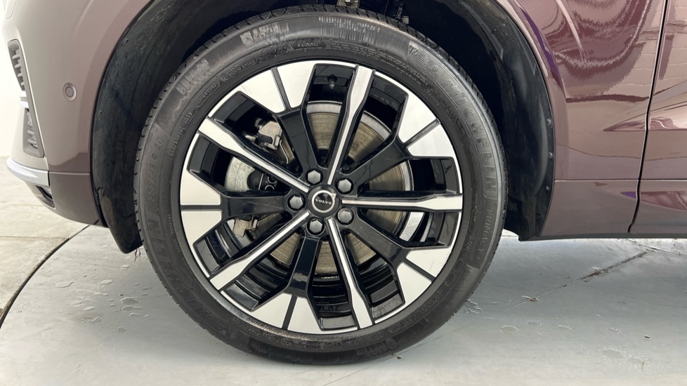 Used Volvo XC60 2025 for sale - 76933155: Photo 9