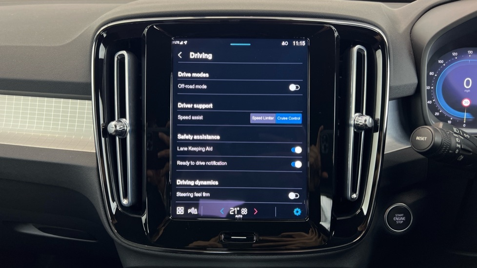 Used Volvo XC40 2023 for sale - 77021835: Photo 43