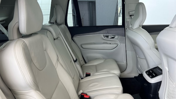 Used Volvo XC90 2022 for sale - 76190977: Photo 6