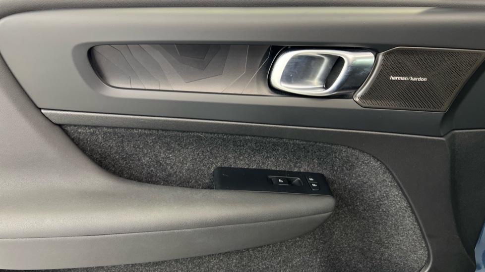 Used Volvo C40 2022 for sale - 77321412: Photo 37