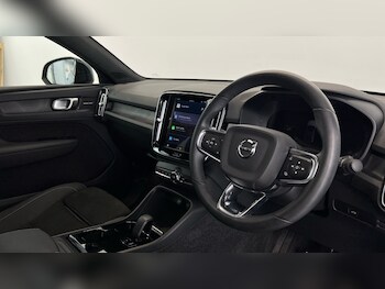 Used Volvo C40 2022 for sale - 77321412: Photo