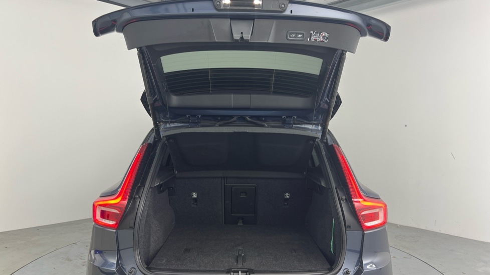 Used Volvo XC40 2021 for sale - 78022190: Photo 13