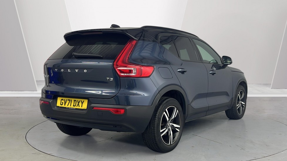 Used Volvo XC40 2021 for sale - 78022190: Photo 2