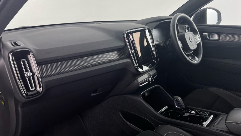 Used Volvo XC40 2021 for sale - 78022190: Photo 36