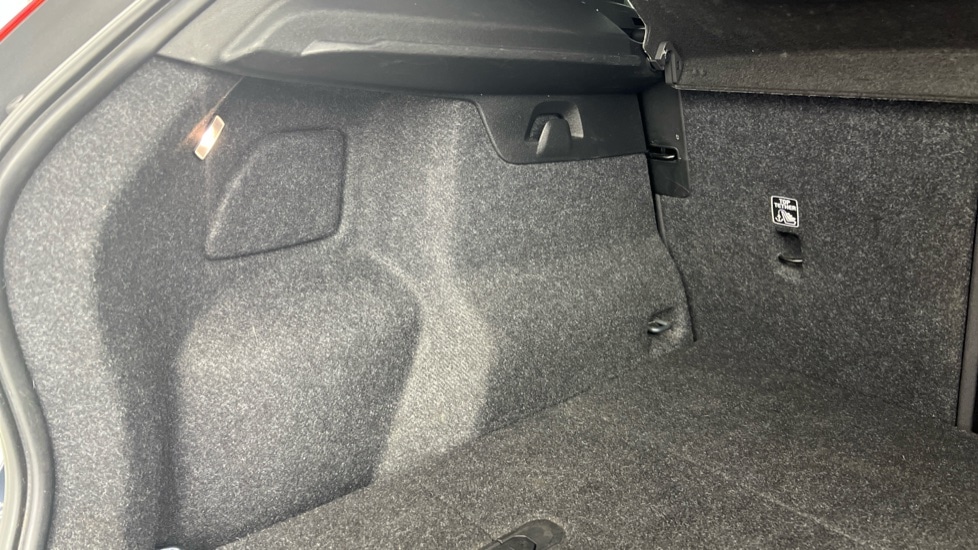 Used Volvo XC40 2021 for sale - 78022190: Photo 54