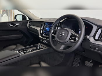 Used Volvo XC60 2022 for sale - 76933228: Photo