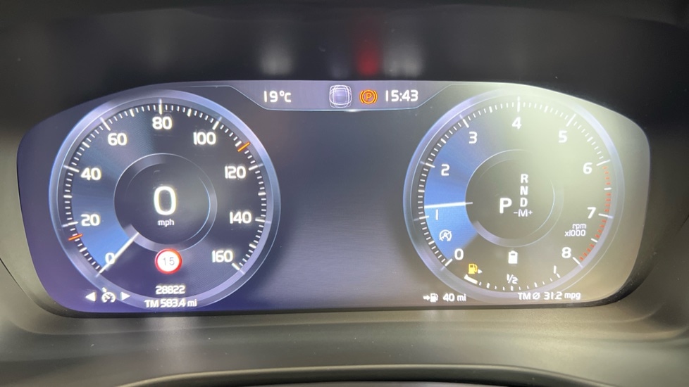 Used Volvo XC40 2020 for sale - 76459119: Photo 11