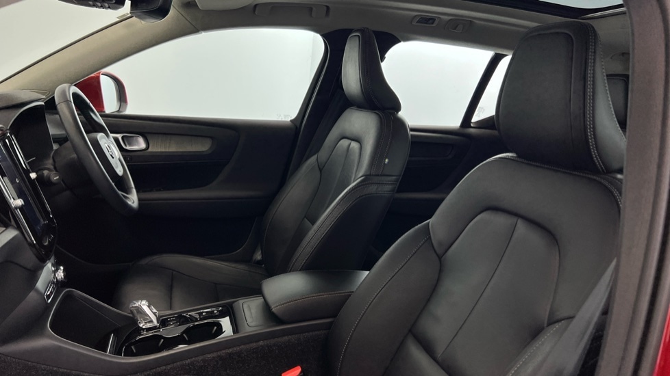 Used Volvo XC40 2020 for sale - 76459119: Photo 37