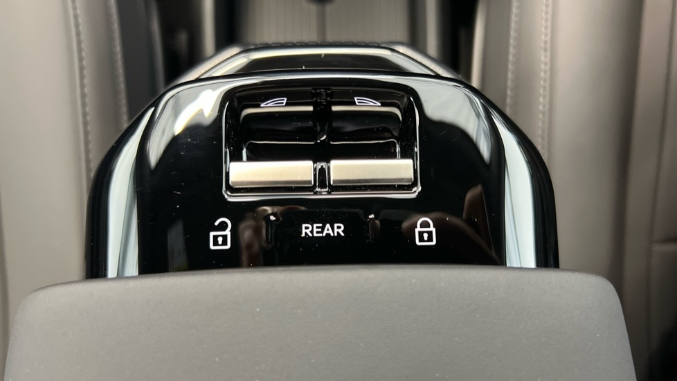 Used Volvo EX30 2025 for sale - 77893907: Photo 23