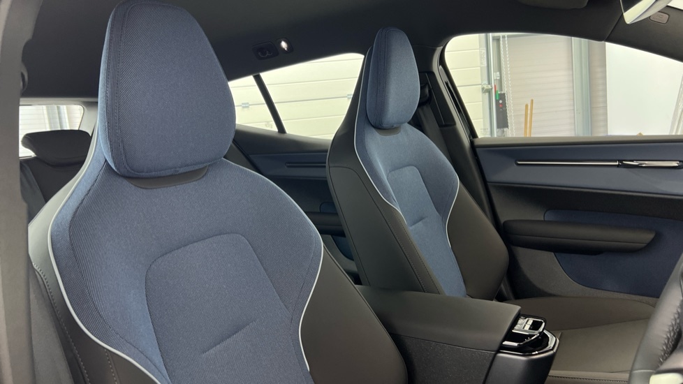 Used Volvo EX30 2025 for sale - 77893907: Photo 30