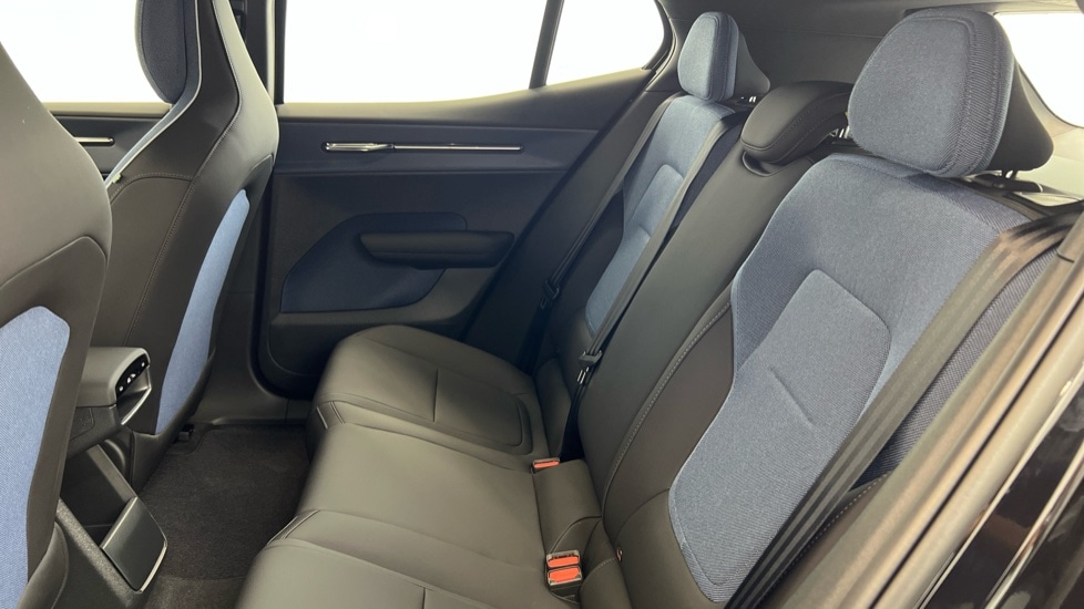 Used Volvo EX30 2025 for sale - 77893907: Photo 32