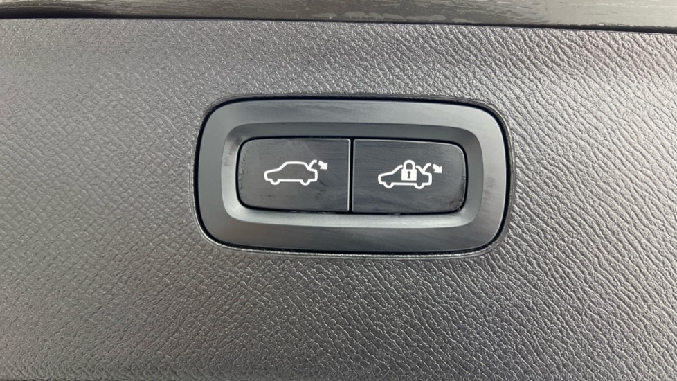 Used Volvo XC90 2021 for sale - 76540018: Photo 35