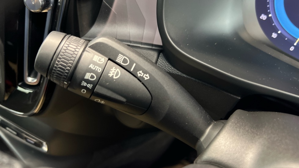 Used Volvo C40 2023 for sale - 77239455: Photo 20