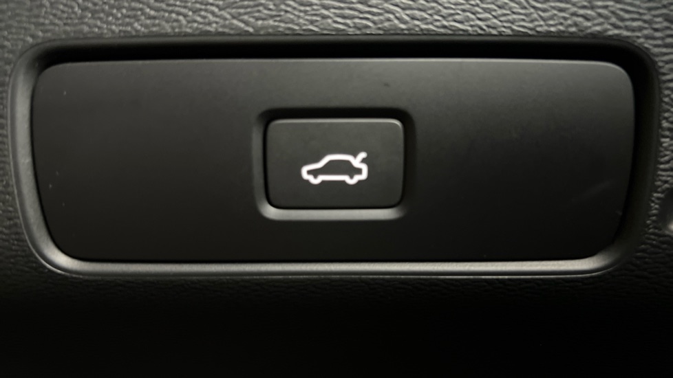 Used Volvo C40 2023 for sale - 77239455: Photo 49