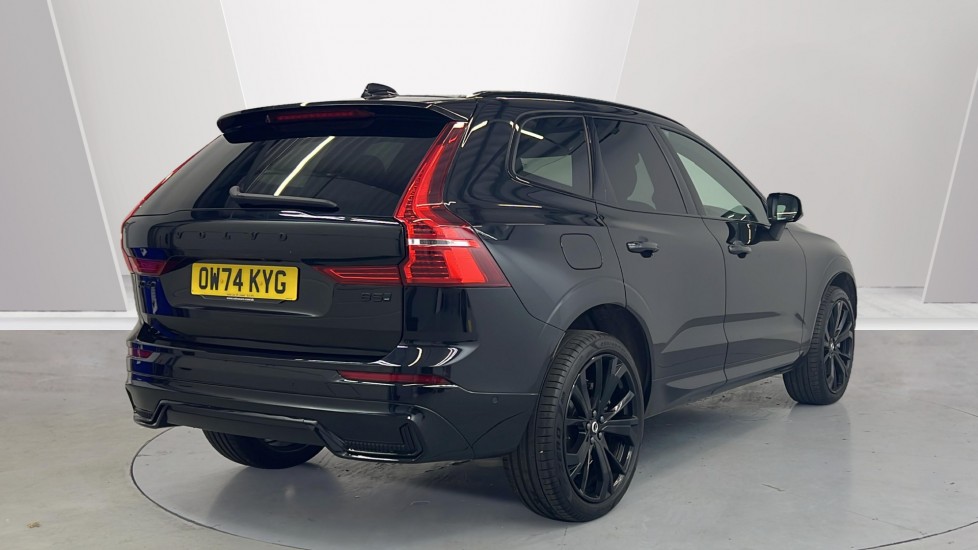 Used Volvo XC60 2025 for sale - 76842025: Photo 2