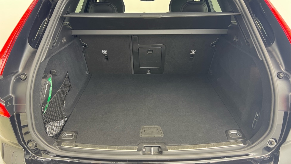 Used Volvo XC60 2025 for sale - 76842025: Photo 38