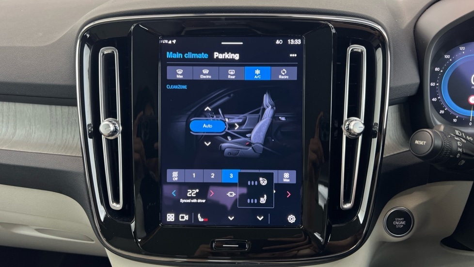 Used Volvo XC40 2022 for sale - 76420309: Photo 15