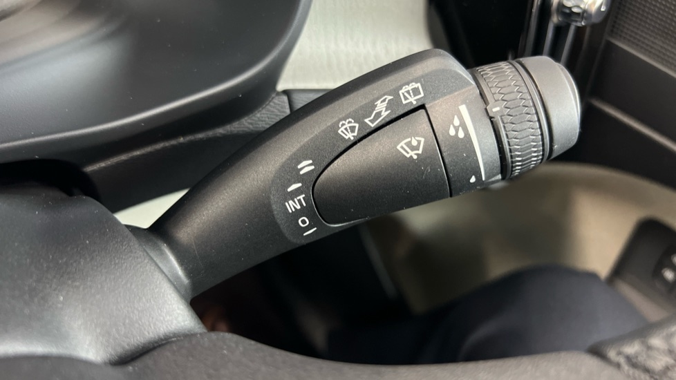 Used Volvo XC40 2022 for sale - 76420309: Photo 23