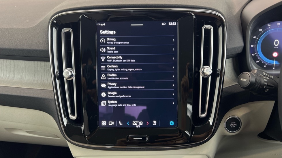 Used Volvo XC40 2022 for sale - 76420309: Photo 44