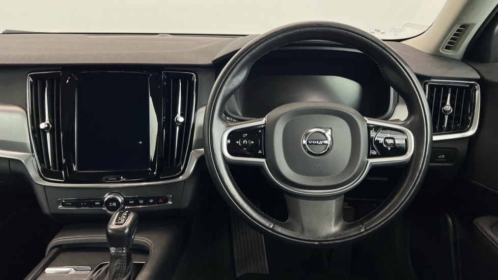 Used Volvo S90 2018 for sale - 76593617: Photo 10