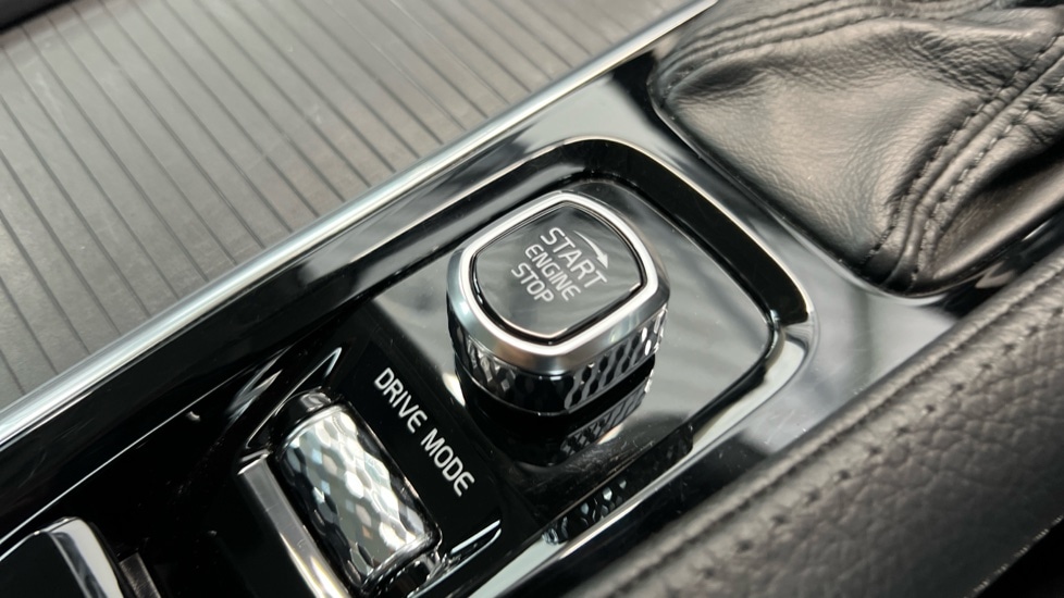 Used Volvo S90 2018 for sale - 76593617: Photo 27