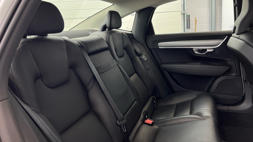 Used Volvo S90 2018 for sale - 76593617: Photo 6