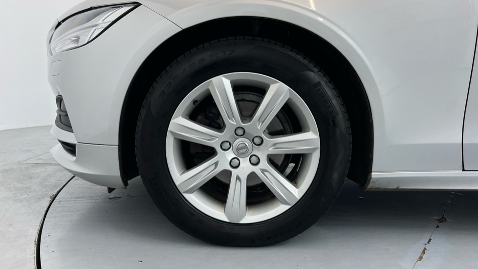 Used Volvo S90 2018 for sale - 76593617: Photo 9