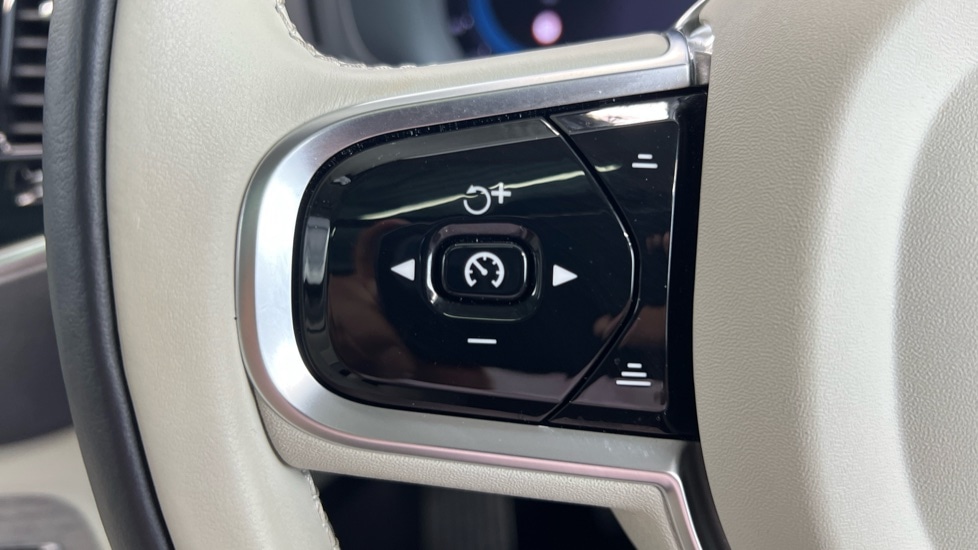 Used Volvo XC90 2024 for sale - 76475064: Photo 21