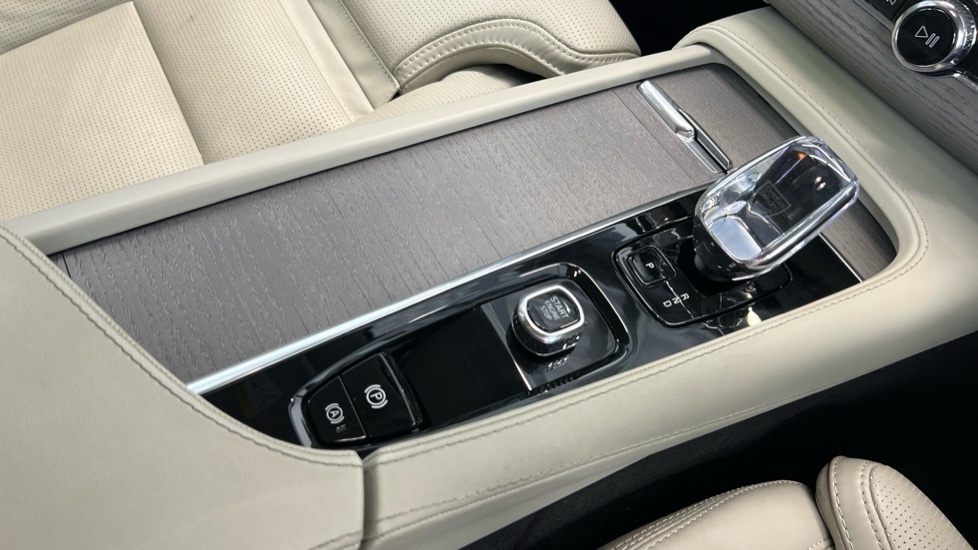 Used Volvo XC90 2024 for sale - 76475064: Photo 25