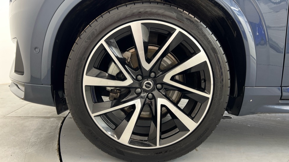 Used Volvo XC90 2024 for sale - 76475064: Photo 9