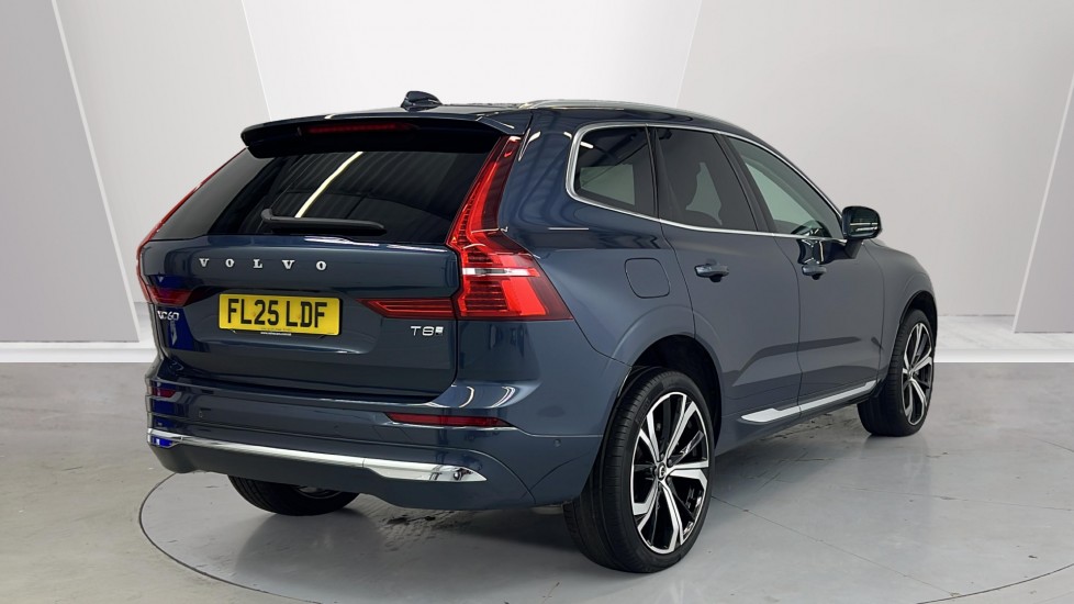 Used Volvo XC60 2025 for sale - 76533919: Photo 2