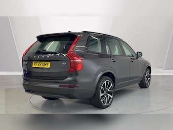 Used Volvo XC90 2022 for sale - 76018231: Photo 2