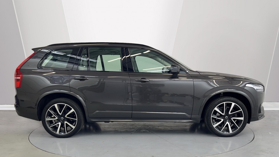 Used Volvo XC90 2022 for sale - 76018231: Photo 3