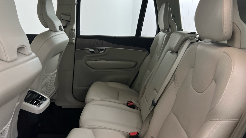 Used Volvo XC90 2022 for sale - 76018231: Photo 33