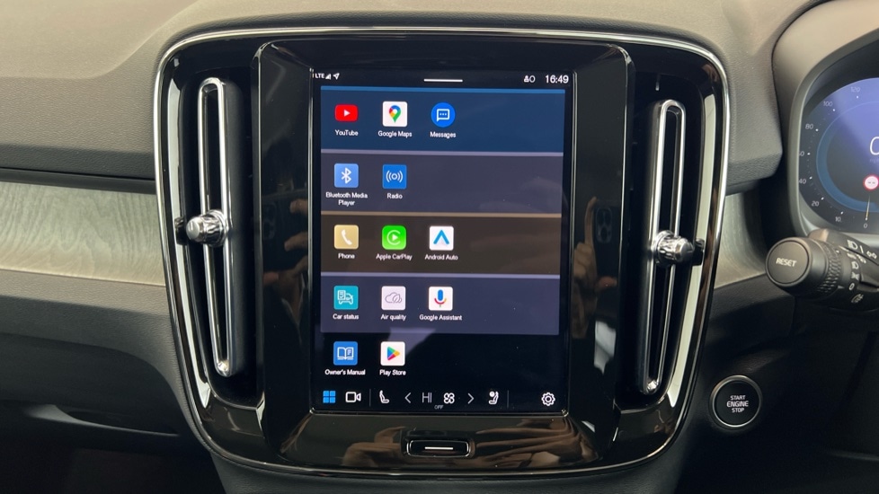 Used Volvo XC40 2025 for sale - 76458817: Photo 17