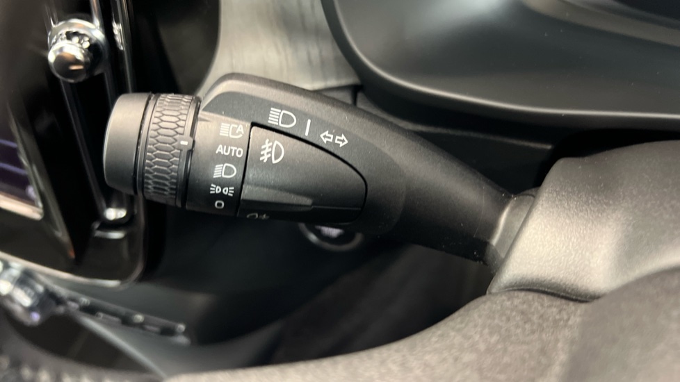 Used Volvo XC40 2025 for sale - 76458817: Photo 20